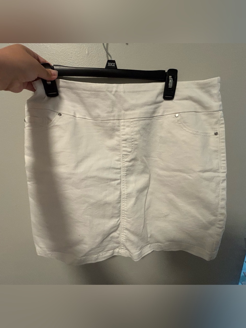 White Mini Skirt with Front Seam